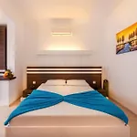 Puya 3*